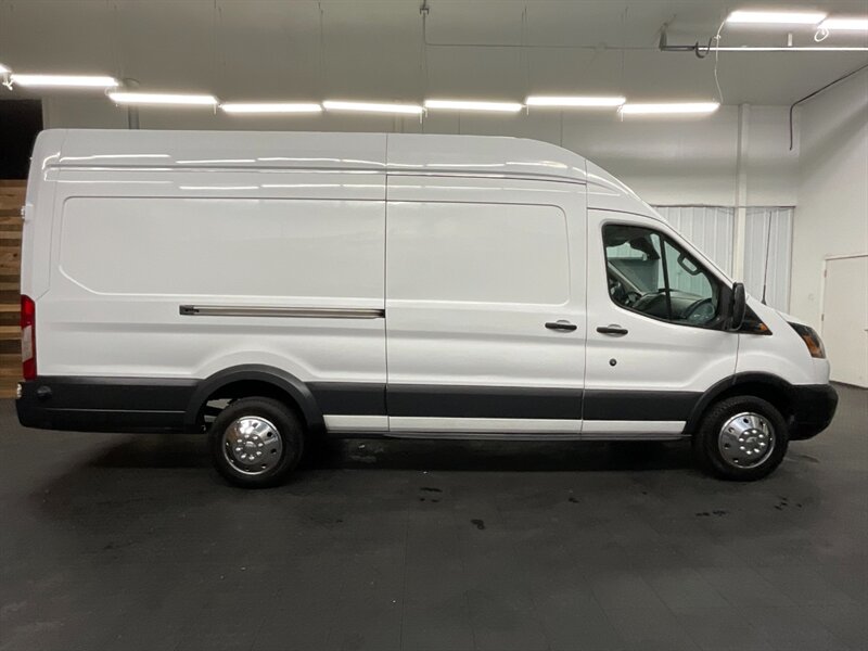 2015 Ford Transit 350 HD CARGO VAN / DIESEL / HIGH ROOF EXT / DUALLY  1-TON / DIESEL / DUALLY / HIGH ROOF / EXTENDED - Photo 4 - Gladstone, OR 97027