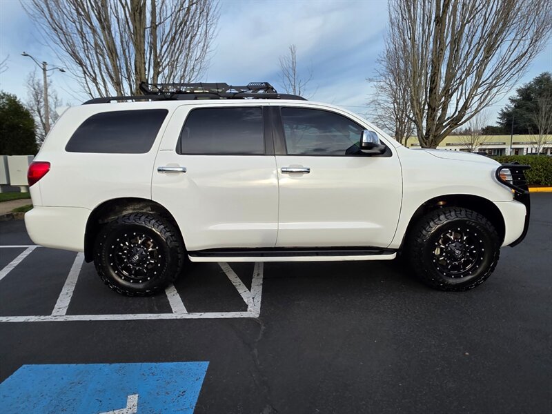 2012 Toyota Sequoia LIMITED 4X4 / 5.7L V8 / BRAND NEW TIMING CHAIN  / LIFTED / FUEL WHEELS / BACK CAM / BF GOODRICH KO3 / FULLY LOADED !! - Photo 4 - Portland, OR 97217