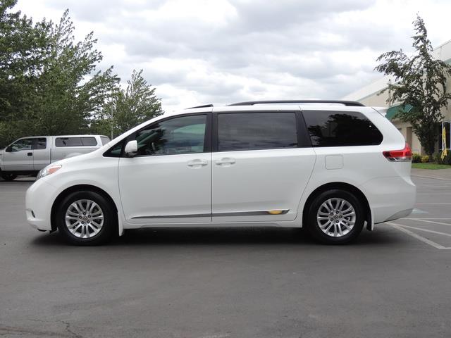 2013 Toyota Sienna XLE 8-Passenger / Leather / Sunroof / 1-Owner   - Photo 3 - Portland, OR 97217