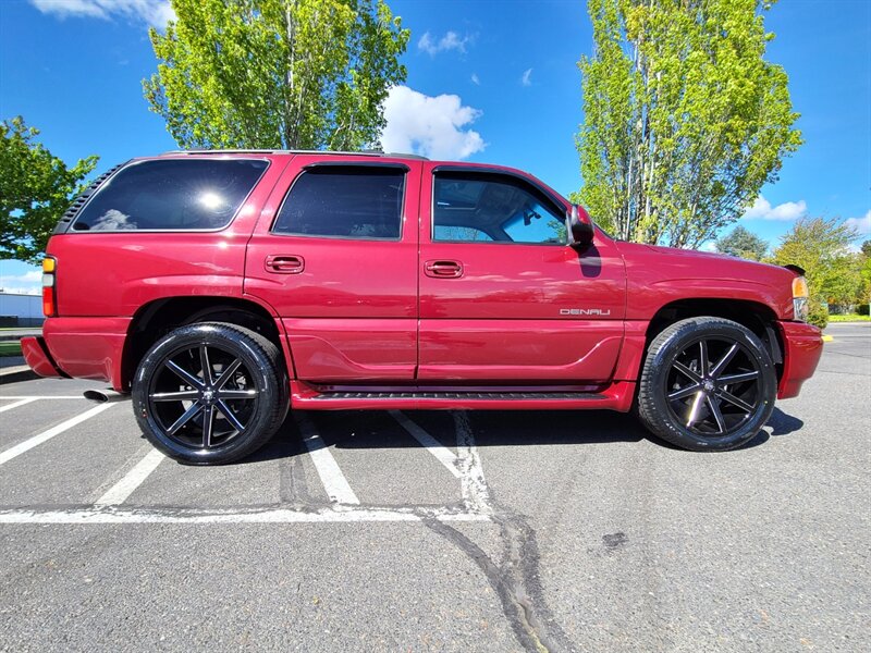 2004 GMC Yukon Denali AWD V8 / 22 " DUB's / New Tires / Low Miles  / Heated Leather / Sun Roof / Local / Excellent Condition - Photo 4 - Portland, OR 97217