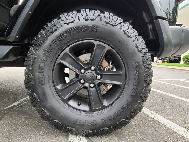 2019 Jeep Wrangler UNLIMITED SAHARA 4X4 /TURBO / NEW TIRES / NEW LIFT  / HARD TOP / 1-OWNER / TOP SHAPE - Photo 54 - Portland, OR 97217
