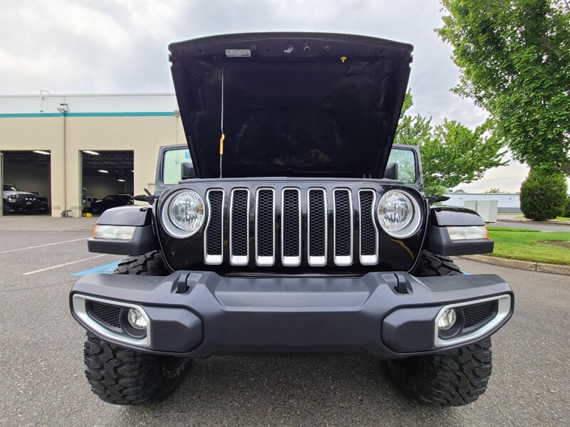 2019 Jeep Wrangler UNLIMITED SAHARA 4X4 /TURBO / NEW TIRES / NEW LIFT  / HARD TOP / 1-OWNER / TOP SHAPE - Photo 29 - Portland, OR 97217