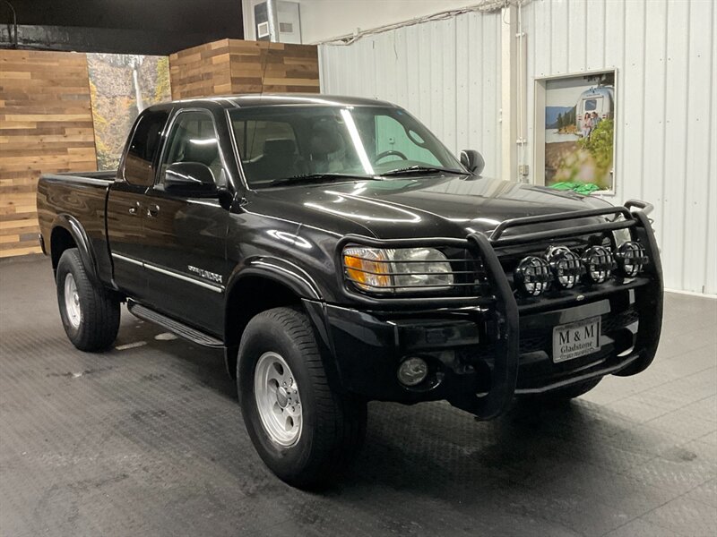 2003 Toyota Tundra Limited 4dr Access 4X4 / Leather / 105,000 MILES  FRESH TIMING BELT SERVICE / RUST FREE - Photo 2 - Gladstone, OR 97027