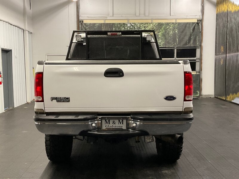 2000 Ford F-350 Super Duty 4dr Crew Cab Lariat 4X4 / 7.3L DIESEL / LIFTED  1-TON / RUST FREE / Leather Seats /LIFTED w/ 35 " MUD TIRES & 18 " WHEELS / 151,000 MILES - Photo 6 - Gladstone, OR 97027