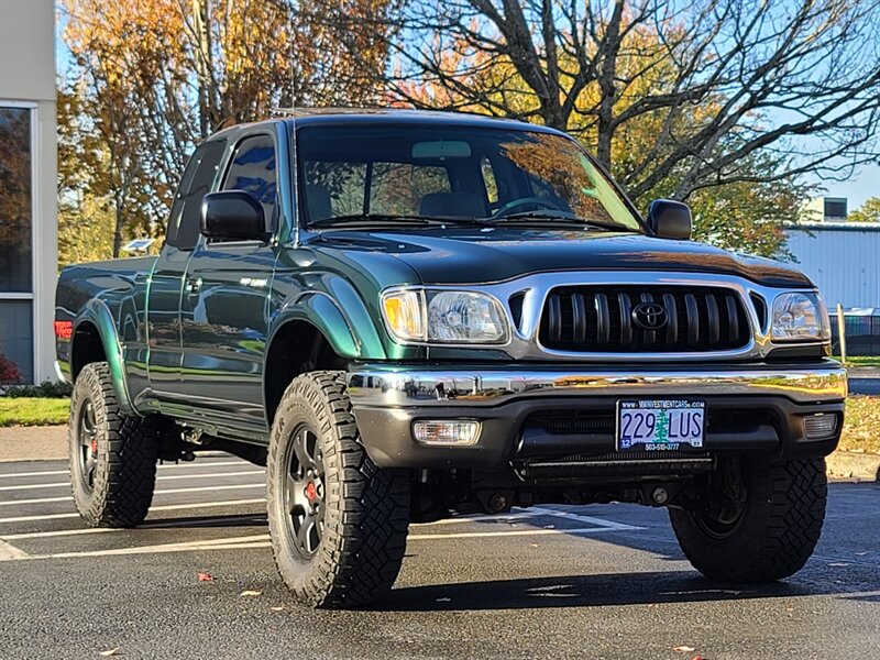 2002 Toyota Tacoma V6  / Local No Rust / Rear Differential Locker / Low Miles - Photo 2 - Portland, OR 97217