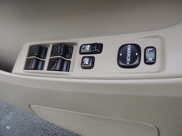 2003 Toyota 4Runner SR5 4X4 V8 4.7 Liter Differential Locks 137 Kmiles   - Photo 28 - Portland, OR 97217