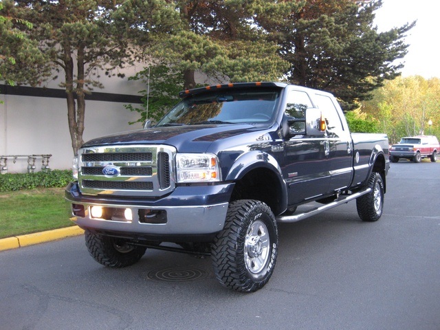 2005 Ford F-350 Lariat/ 4X4/ Diesel/ LIFTED   - Photo 1 - Portland, OR 97217