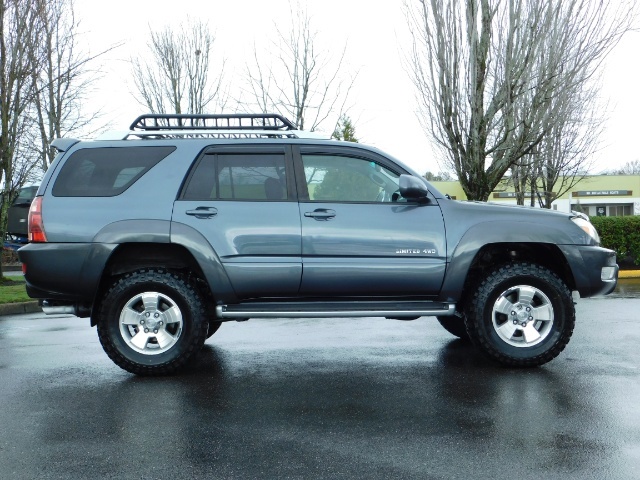2004 Toyota 4Runner LIMITED / 4X4 / V8 / NAVi / LEATHER / LIFTED !!   - Photo 4 - Portland, OR 97217