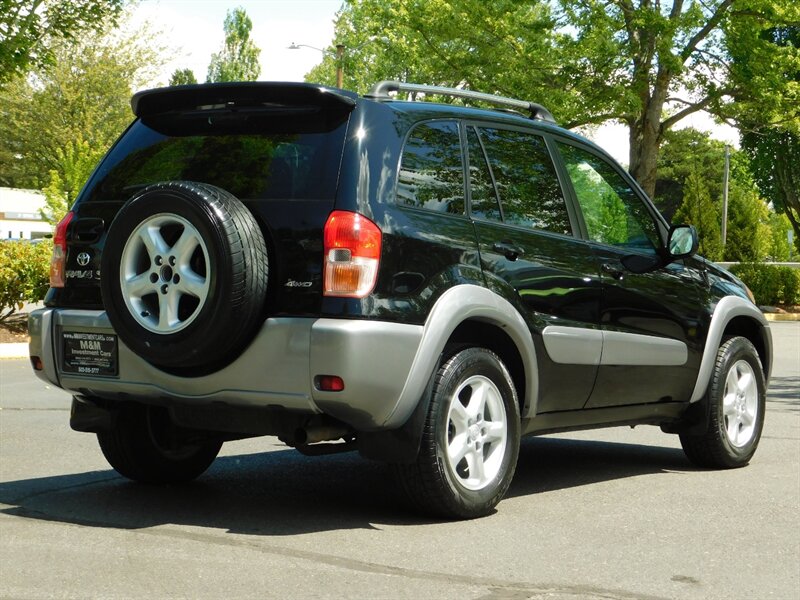 2003 Toyota RAV4 SPORT EDITION 4WD / Moon Roof / LOW MILES   - Photo 8 - Portland, OR 97217