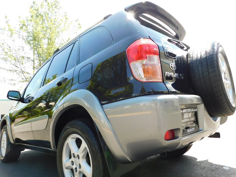 2003 Toyota RAV4 SPORT EDITION 4WD / Moon Roof / LOW MILES   - Photo 11 - Portland, OR 97217