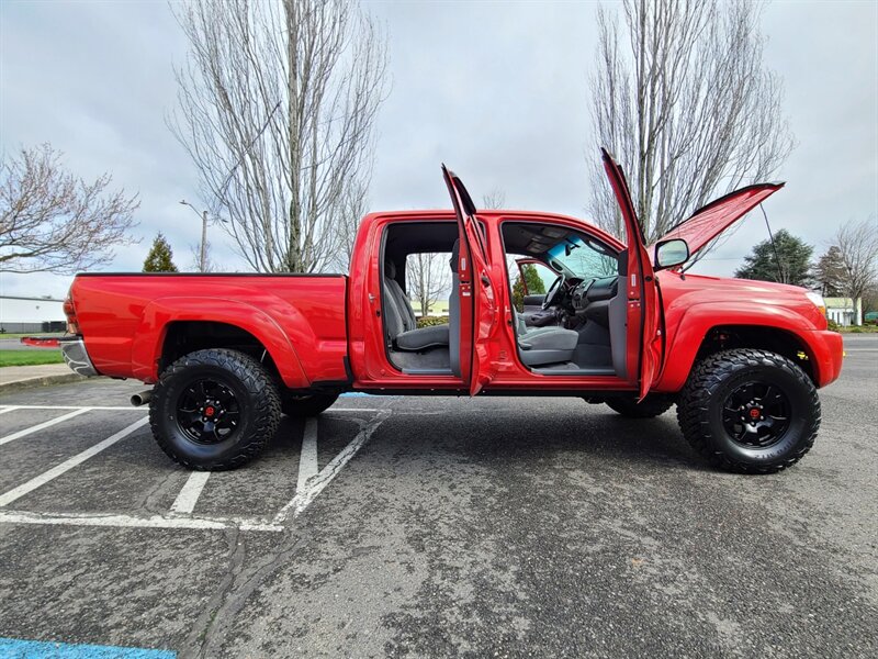 2006 Toyota Tacoma DOUBLE CAB 4X4 / LONG BED / V6 4.0L / NEW LIFT  / NEW TIRES / LOCAL TRUCK / NO RUST / 6-FOOT BED - Photo 24 - Portland, OR 97217