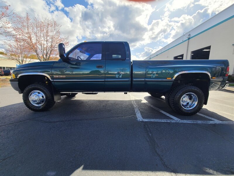 1997 Dodge Ram 3500 Dually 12-valve 4X4 / 5-Speed / 5.9 Cummins Diesel  / Long Bed / 1-Ton / New Clutch / Records / Manual Transmission - Photo 3 - Portland, OR 97217