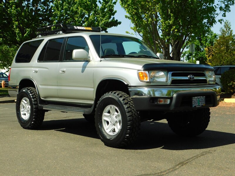 2000 Toyota 4Runner SR5 3.4L Leather Seats SunRoof  4WD  LIFTED 33 "MUD   - Photo 2 - Portland, OR 97217