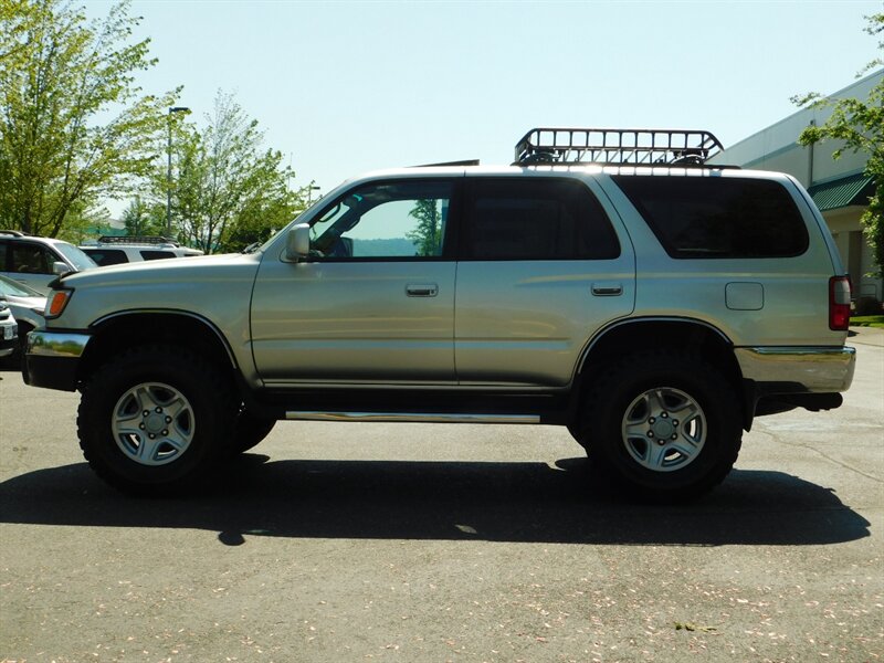 2000 Toyota 4Runner SR5 3.4L Leather Seats SunRoof  4WD  LIFTED 33 "MUD   - Photo 4 - Portland, OR 97217