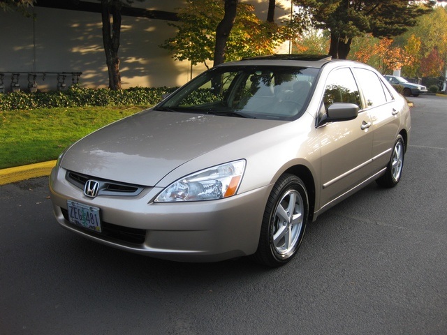 2003 Honda Accord EX/ Leather/ Moonroof/ 79k miles   - Photo 1 - Portland, OR 97217