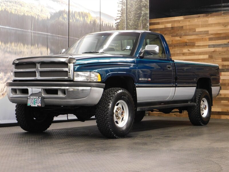 1994 Dodge Ram 2500 Laramie 4X4 /V10 8Cy   - Photo 1 - Gladstone, OR 97027