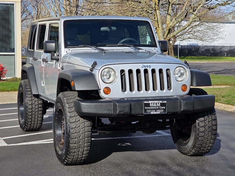 2008 Jeep Wrangler Unlimited 4X4 V6 / 6 SPEED / NEW TIRES / LIFTED  / NEW CLUTCH / XD WHEELS / MANUAL TRANSMISSION