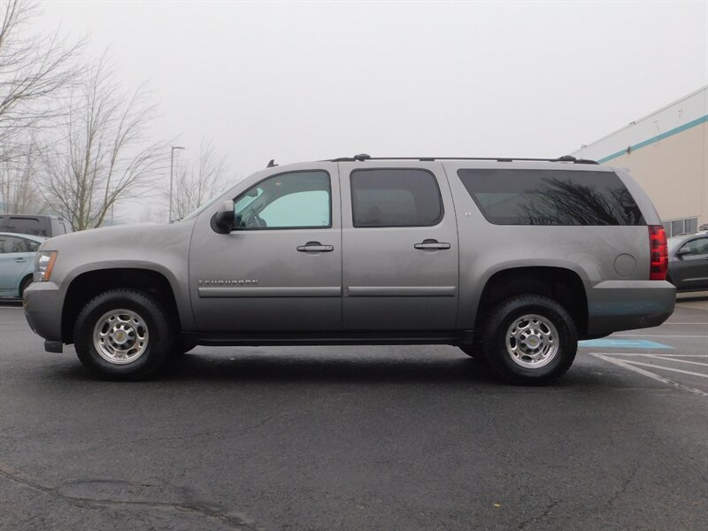 2007 Chevrolet Suburban LT 2500 V8 6.0Liter / Leather Heated Seats1-OWNER   - Photo 3 - Portland, OR 97217