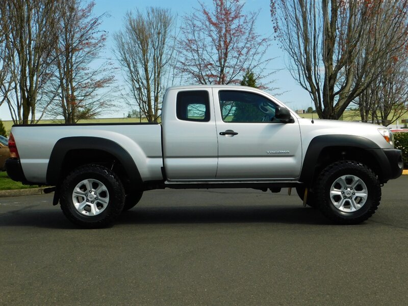 2008 Toyota Tacoma V6 Access Cab 4X4 / 1-OWNER / NEW LIFT & MUD TIRES   - Photo 4 - Portland, OR 97217