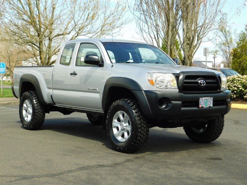 2008 Toyota Tacoma V6 Access Cab 4X4 / 1-OWNER / NEW LIFT & MUD TIRES   - Photo 2 - Portland, OR 97217