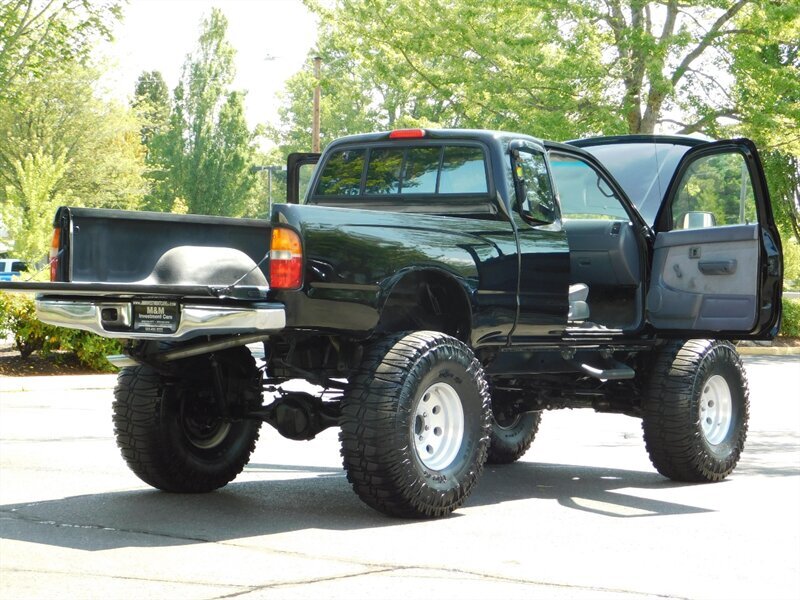 1998 Toyota Tacoma 4X4 / 3.4L V6 / CUSTOM LIFTED / 154k miles   - Photo 28 - Portland, OR 97217