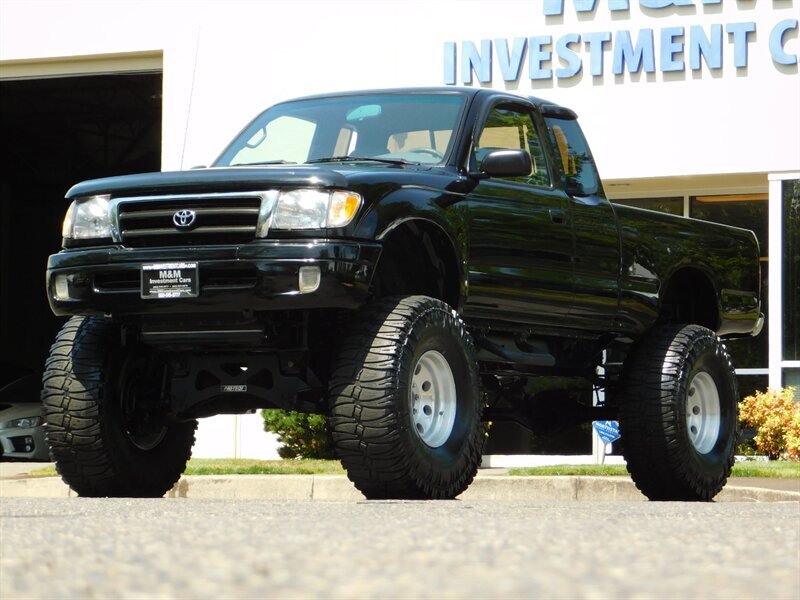 1998 Toyota Tacoma 4X4 / 3.4L V6 / CUSTOM LIFTED / 154k miles   - Photo 1 - Portland, OR 97217