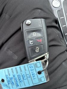 2017 Volkswagen Golf TSI S  TSI HIGHLINE - Photo 38 - Winnipeg, MB R3L 0M4