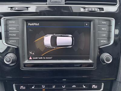 2017 Volkswagen Golf TSI S  TSI HIGHLINE - Photo 11 - Winnipeg, MB R3L 0M4