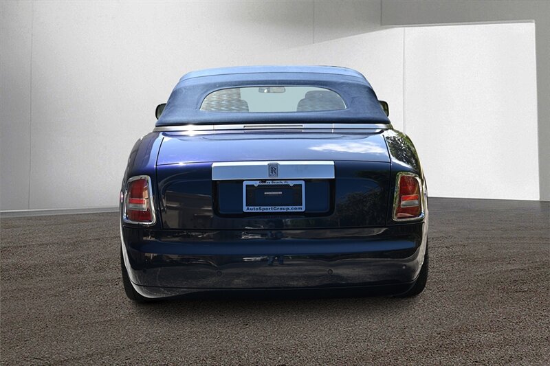 2010 Rolls-Royce Phantom Drophead Coupe 17