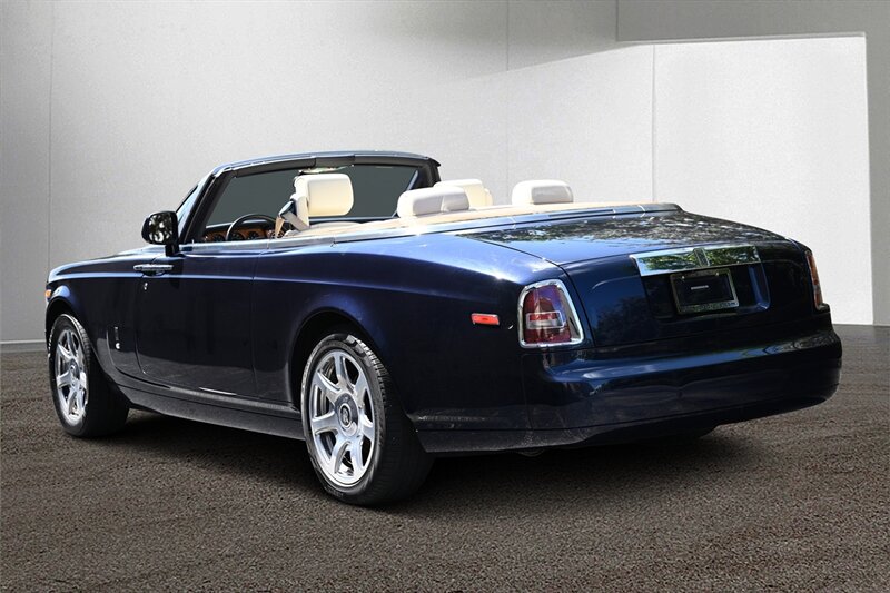 2010 Rolls-Royce Phantom Drophead Coupe 3