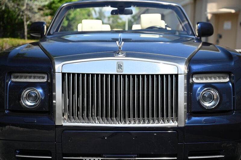 2010 Rolls-Royce Phantom Drophead Coupe 9