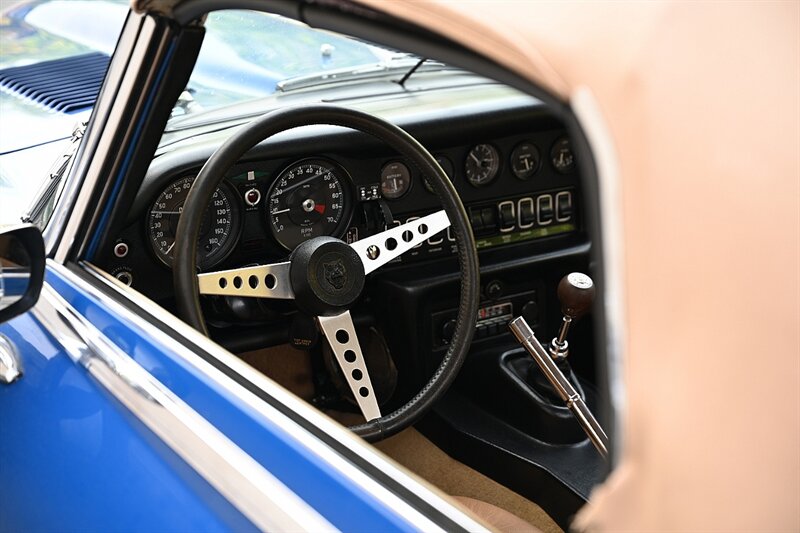 1973 Jaguar E-Type  photo