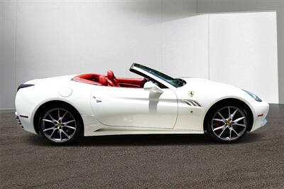 2011 Ferrari California   - Photo 6 - Boca Raton, FL 33431