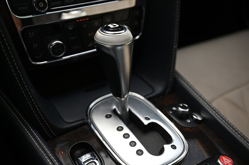 2013 Bentley Continental GT V8 37