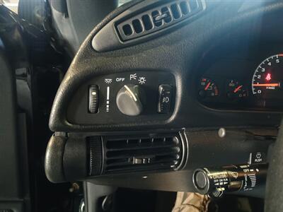 1995 Chevrolet Camaro Z28 ONE OWNER - Photo 18 - Boca Raton, FL 33431