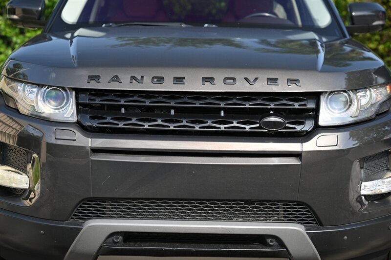 2012 Land Rover Range Rover Evoque Prestige 9