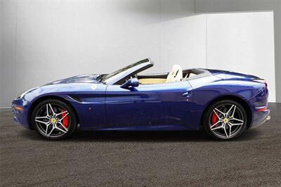 2018 Ferrari California T   - Photo 2 - Boca Raton, FL 33431