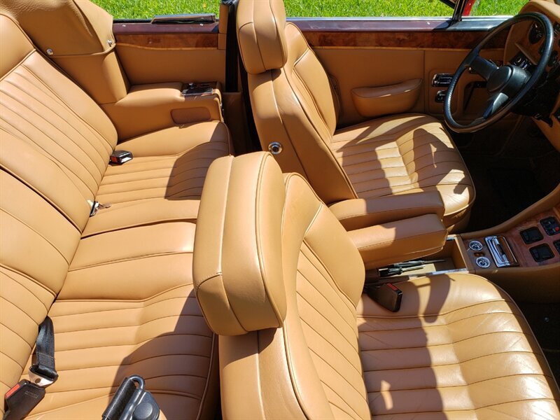 1986 Rolls-Royce Corniche II 8