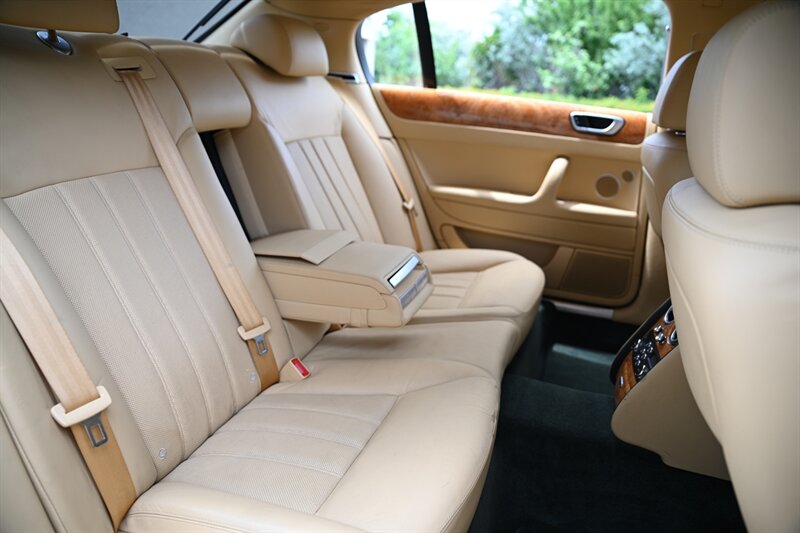 2009 Bentley Continental Flying Spur 21