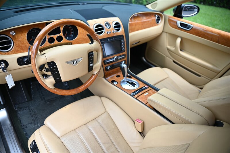2009 Bentley Continental Flying Spur 31