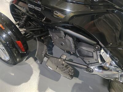 2017 Cam AM Spyder F3 Limited - Photo 18 - Boca Raton, FL 33431