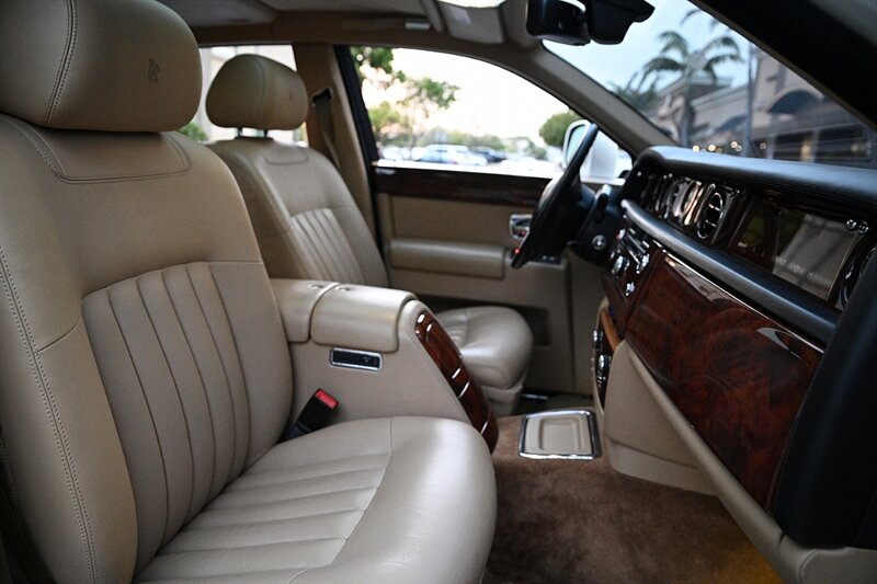 2012 Rolls-Royce Phantom 13