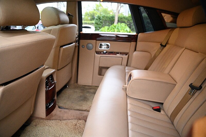 2012 Rolls-Royce Phantom 19