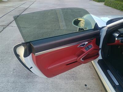 2018 Porsche 911 Targa 4S   - Photo 14 - Boca Raton, FL 33431