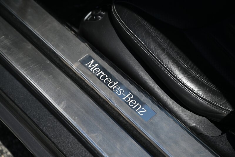 2011 Mercedes-Benz SL 550 29