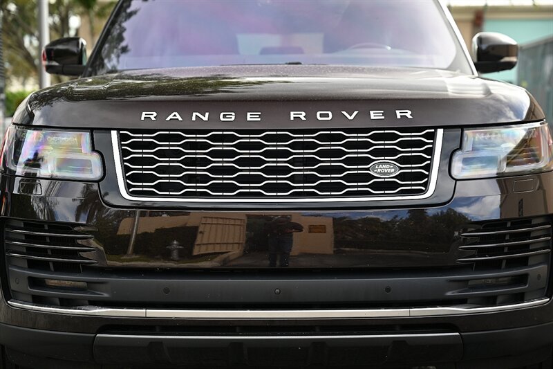 2019 Land Rover Range Rover HSE 9