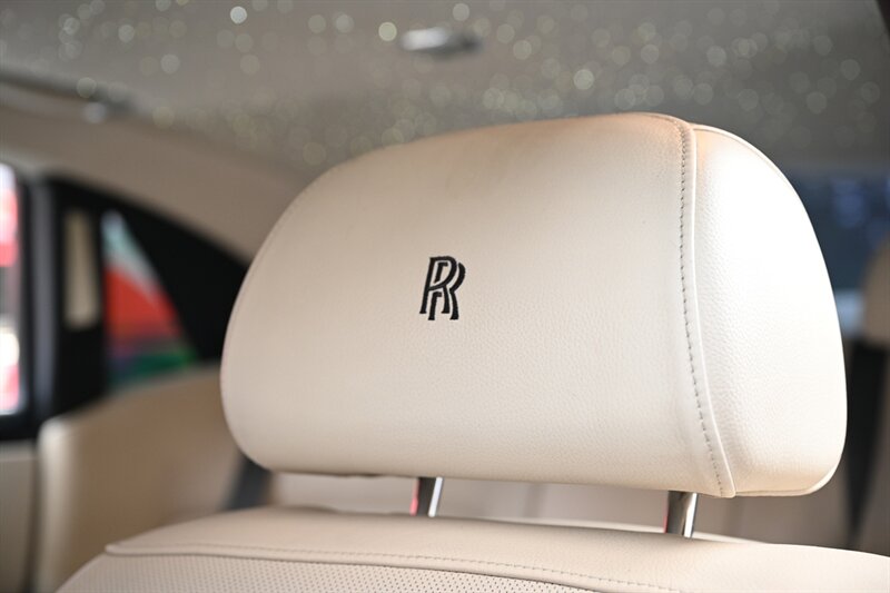 2011 Rolls-Royce Ghost 38