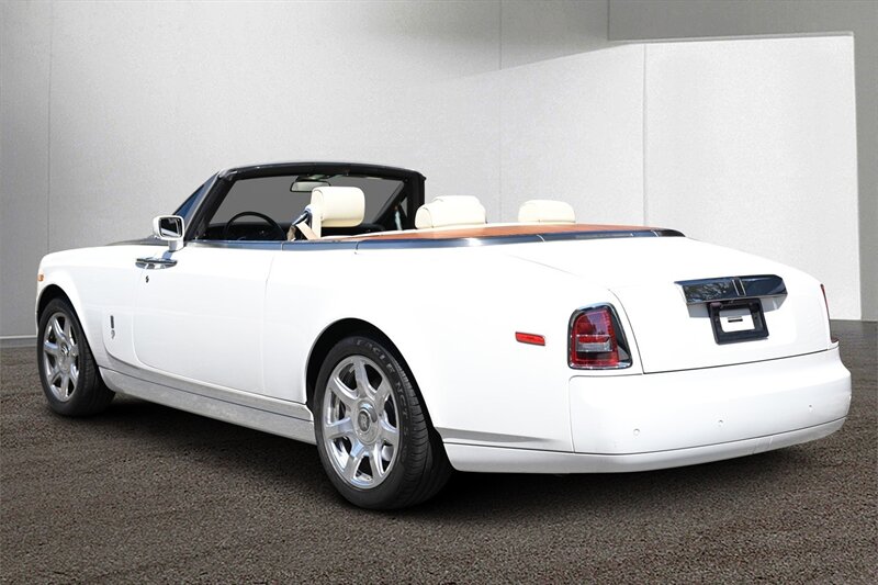 2009 Rolls-Royce Phantom Drophead Coupe 3