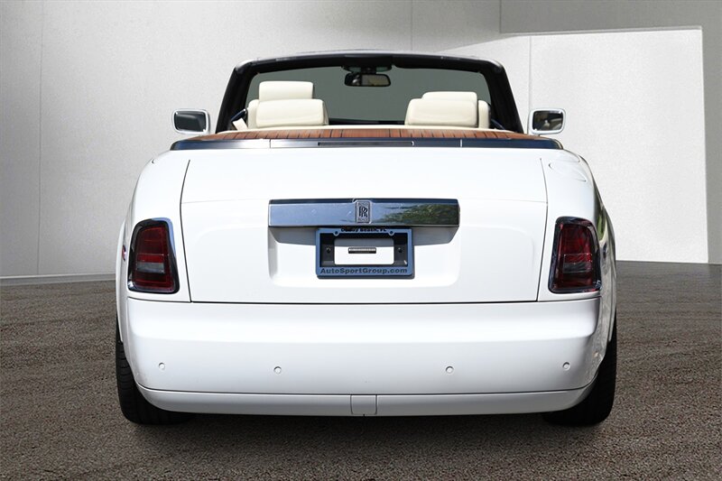 2009 Rolls-Royce Phantom Drophead Coupe 4