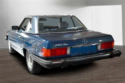 1983 Mercedes-Benz 380 SL   - Photo 2 - Boca Raton, FL 33431